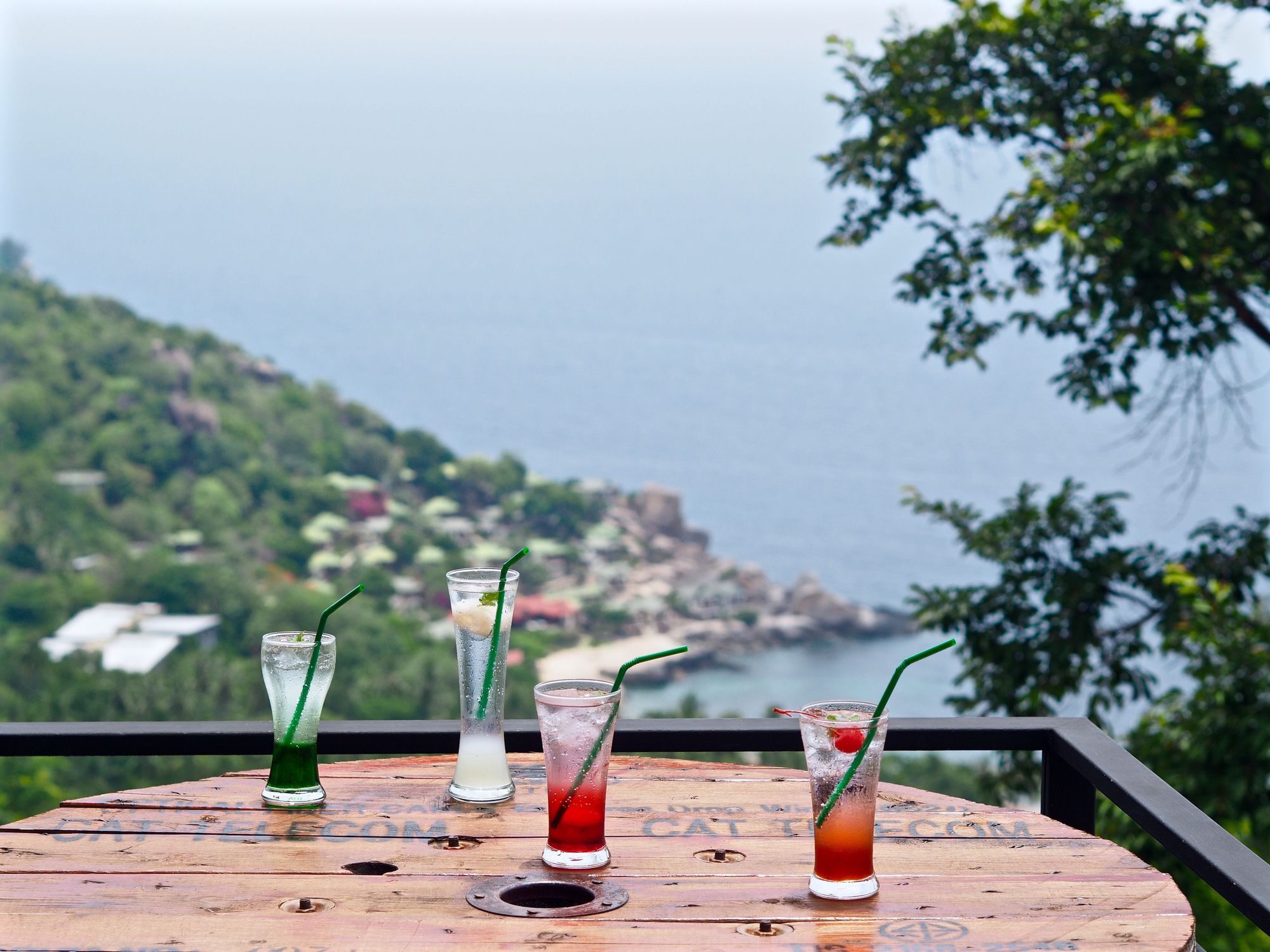At Tanote Hotel Ko Tao Bagian luar foto